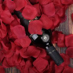 Medvídárek Okvětní lístky růže 400 ks - tmavě červené bordó
