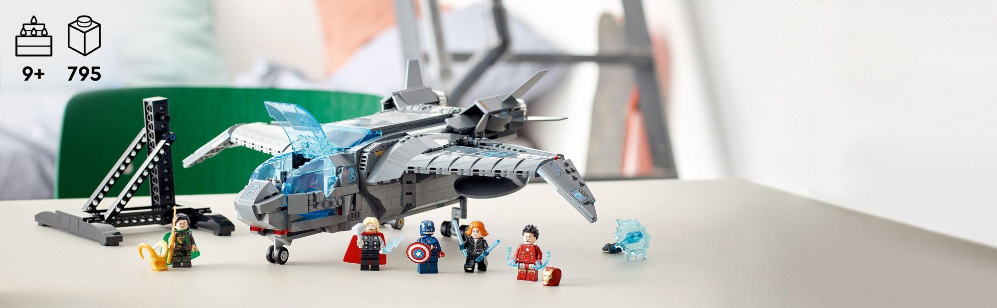 LEGO Marvel 76248 Stíhačka Avengers Quinjet