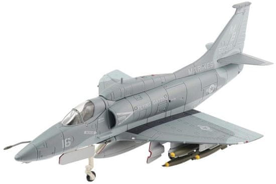 Hobby Master Douglas A-4F Skyhawk, US Marines, VMA-142 "Flying Gators", 1984, 1/72