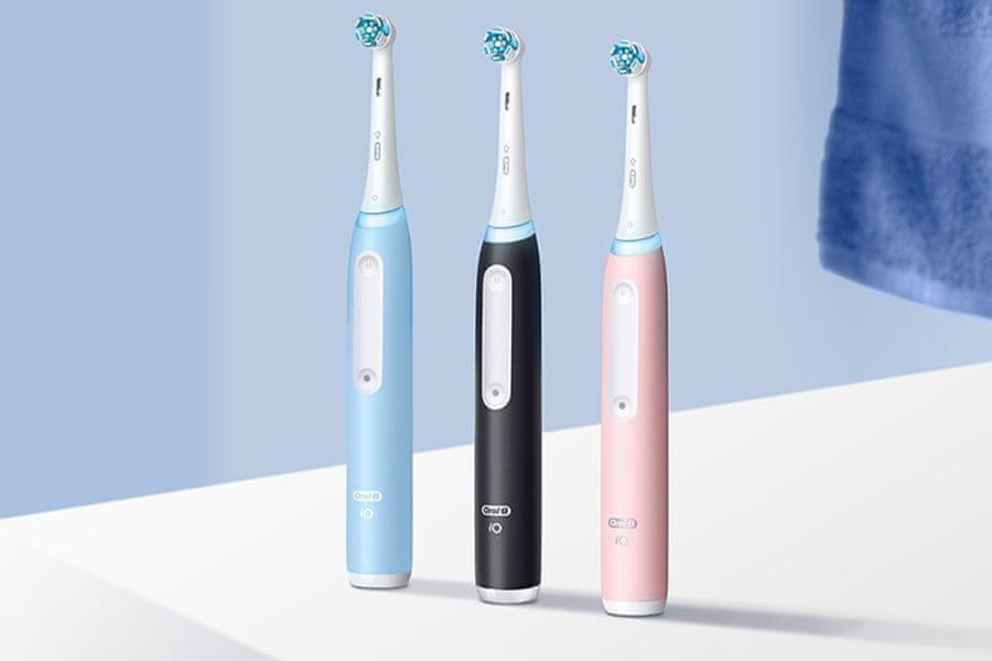  Oral-B  iO Series 3 Blue