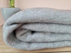 Inny Inny Vlněná deka jednobarevná s třásněmi 160x200 popelínů