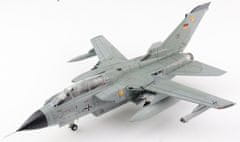 Hobby Master Panavia Tornado IDS, Luftwaffe, AG 51 Immelmann, Operation Allied Force, Piacenza-San Damiano AB, Itálie, 1999, 1/72