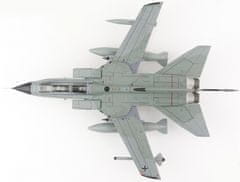 Hobby Master Panavia Tornado IDS, Luftwaffe, AG 51 Immelmann, Operation Allied Force, Piacenza-San Damiano AB, Itálie, 1999, 1/72