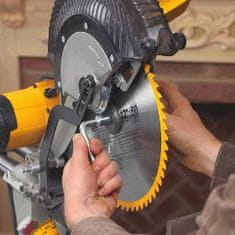 DeWalt DWS780 pokosová pila 305mm