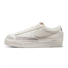 Nike Boty krémové 41 EU Blazer Low Platform