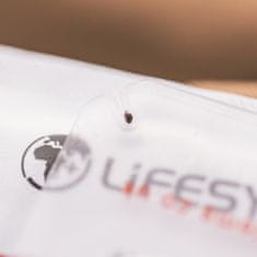 Lifesystems Tick Remover Card, karta na vyndávání klíšťat