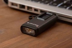 LEDLENSER  Ledlenser K6R USB svítilna s pamětí 4GB šedá