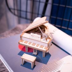 InnoVibe Klavír - Koncertní křídlo - 3D dřevěná stavebnice
