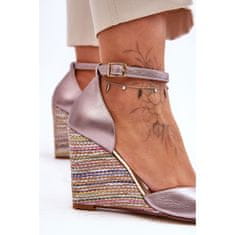 Kožené sandály na podpatku Laura Messi velikost 40