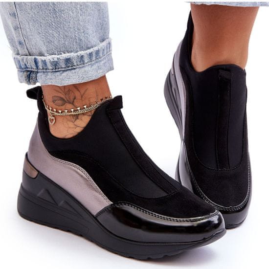 Dámská sportovní obuv Slip-On s tílky