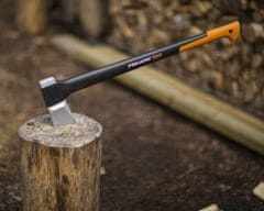 Fiskars Ocelová sekera na štípání dřeva 77,4 cm