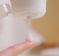Pyunkang Yul PYUNKANG YUL Víceúčelový gelový krém ATO Moisturizing Soothing Gel Lotion (150 ml)