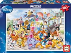 Puzzle Průvod postaviček Disney - 200 dílků