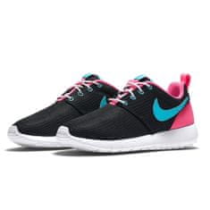 Nike Boty 38 EU Roshe One GS