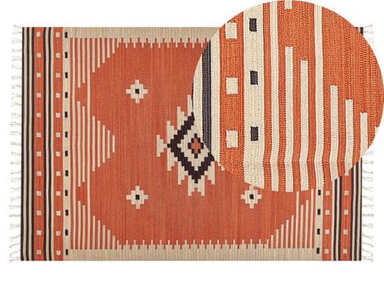 Beliani Bavlněný kelimový koberec 140 x 200 cm oranžový GAVAR