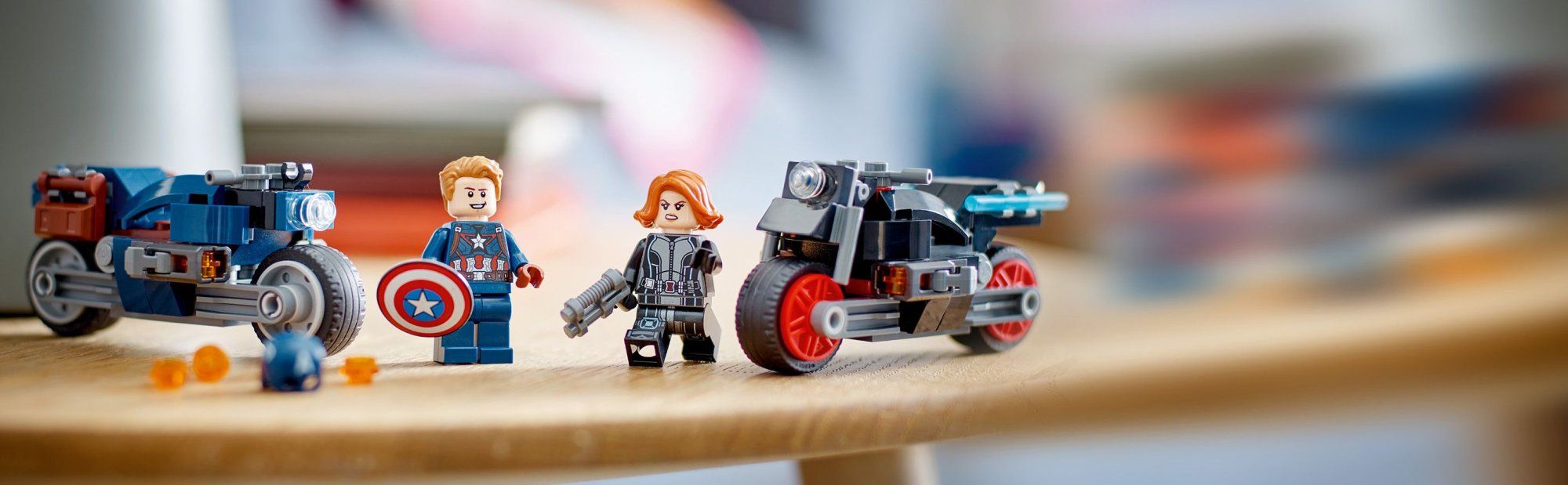 LEGO Marvel 76260 Black Widow a Captain America na motorkách