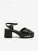 Černé dámské kožené sandály Love Moschino 38