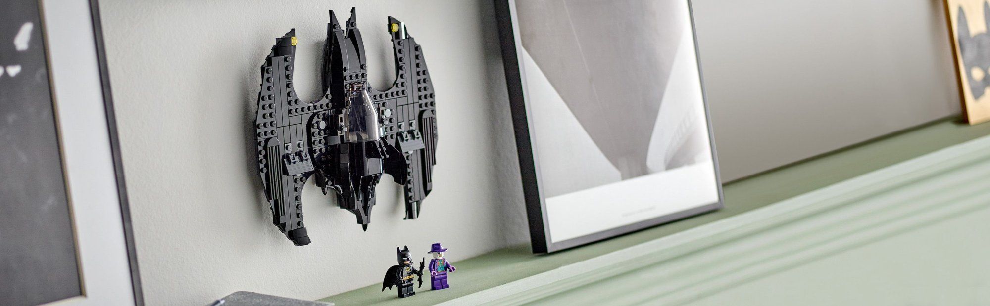 LEGO DC Batman 76265 Batwing: Batman vs. Joker