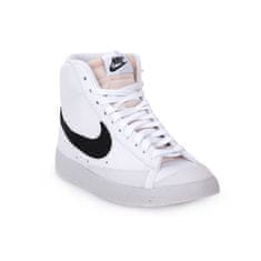 Nike Boty bílé 40.5 EU 101 Blazer Mid 77 Next Nature