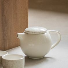 Loveramics Loveramics Pro Tea - Konvice na čaj s vařičem 400 ml - béžová