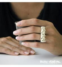 Živé šperky - Prsten stříbrný rovný s bílými minirůžičkami