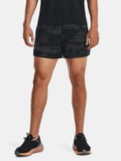 Under Armour Kraťasy UA LAUNCH 5'' PRINTED SHORT-GRY XXL