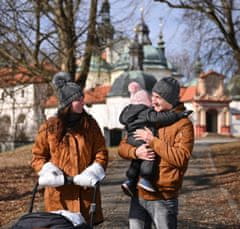 Little Angel Čepice pletená kostky Outlast - tm.šedá