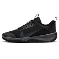 Nike Boty Omni Multi-Court Jr DM9027 001 velikost 38,5