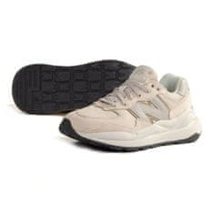 New Balance Boty velikost 40,5