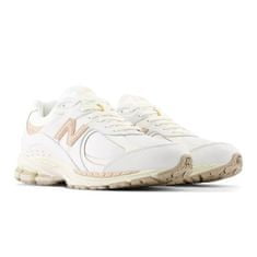 New Balance Boty U M2002RVF velikost 39,5