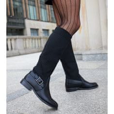 Černé boty s elastickým svrškem velikost 38