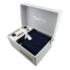Daklos Luxusní set tmavě modrý vzor s kostičkami - Kravata, kapesníček do saka, manžetové knoflíčky, kravatová spona v dárkovém balení