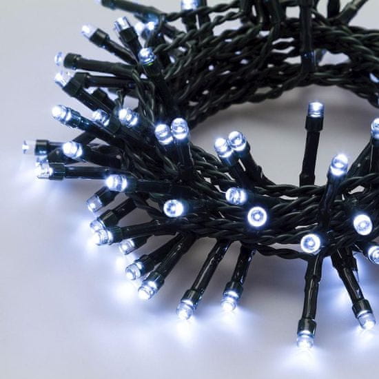 Xmas King XmasKing Led bateriový řetěz s časovačem 12m, 300LED venkovní, studená bílá na baterie