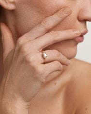 PDPAOLA Elegantní pozlacený prsten s čirým zirkonem KIM Essentials AN01-A12 (Obvod 54 mm)