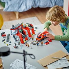 LEGO City 60414 Hasičská stanice s hasičským vozem