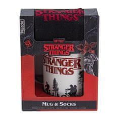 Stranger Things Dárkový set (hrnek a ponožky)