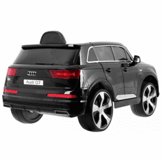 Audi Elektrické auto Audi Q7, lakované Černá