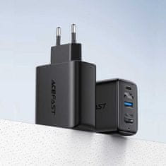 AceFast GaN 65W USB-C/USB síťový nabíjecí adaptér HDMI 4K adaptér s kabelem bílý Acefast