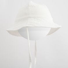 NEW BABY Kojenecký mušelínový klobouček Elizabeth 74 (6-9m) Bílá