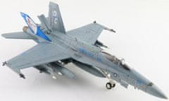 Hobby Master Boeing F/A-18C Hornet, USMC, VMFA-122 Crusaders, Iwakuni AB, Japonsko, květen 2016, 1/72