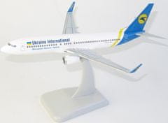 HOGAN Boeing B737-800, Ukraine Airlines, Ukrajina, 1/200