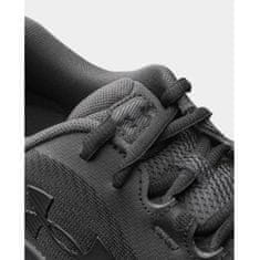 Under Armour Boty Rogue 4 3027005-002 velikost 38,5