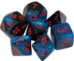 Black Fire Chessex hrací kostky - 7 druhů kostek - černo-modrá s červeným písmem