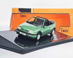 IXO MODELS IXO MODELS Volkswagen Golf III Convertible metallic-green IXO 1:43