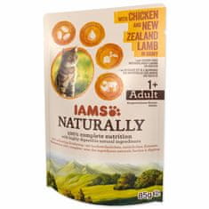 IAMS Kapsička Naturally Adult kuře & jehněčí v omáčce 85g