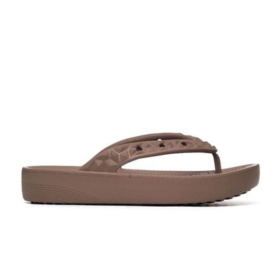 Crocs Žabky hnědé Classic Platform Geometrc Flip