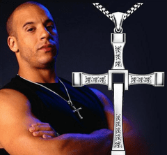 ewena ŘETÍZEK S KŘÍŽKEM VIN DIESEL Z CHIRURGICKÉ OCELI 5 x 2,7