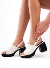 Amiatex Klasické bílé sandály dámské na klínku, bílé, 40