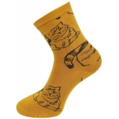 Dámské ponožky s potiskem koček NZP856 - žluté barvy 9001717-3 Velikost ponožek: 35-38