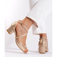 Zlaté dámské sandály na nízkém podpatku velikost 39